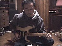 �V�ȁgWe Dreamed To Be ...�h��^���ȕ\��Ŕ��\���鋴�{... ���Ȃ݂ɃX�^�W�I���͎኱�̃��C�A�E�g�ύX���s���Ă����B