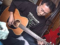 �y���ȃ��Y�������݂Ȃ���u���[�J�[�Y���v�𔭕\���鋴�{�I