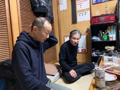 ���N�͉����Ƒ��Z�ŎQ������Ԃ܂ꂽ��... ���{�Ɖ���񋟂��Ă��ꂽ���