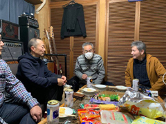 �Q�N�Ԃ�̍ĉ�ƂȂ������C�^�[�㓡���͂ދ��{�Ə��...