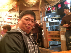 ���͊J�Î��ԂɂȂ��Ă��ƂŔ������Ă����X��...