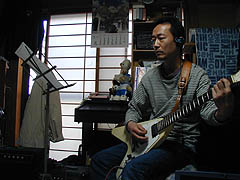 ���@�t���C���O�u�Łu�Ƌ����Ȃ����ȁI���Ă����u���[�X�v(�G���L�o�[�W����)�����R�[�f�B���O���鋴�{...