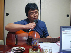 �f���p�{�[�J���̘^�����s���X��... �������o�b�̉�ʂɂ�Yahoo!�̍��Z�싅����...(?)