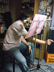 �~�L�V���O�𑼂̓�l�ɔC���ă{�[�J���ɐ�O����R���i���������ЂƂ��ʂ͏オ���Ă��Ȃ�...�j