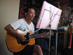 �ŋ߃A�R�[�X�e�B�b�N�����Ă��鋴�{...