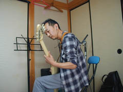 ���܂�ɗ��܂����X�g���X���M�^�[�v���C�ɂԂ���H���{...