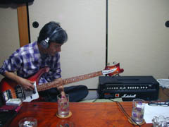 �܂��܂��V���������𓊓����Ă������B����̓}�[�V�����A���v�̃w�b�h�I