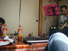 ������Ɩ�̂悤�Ȗ������鑾�z�̃}�e���H�Ƙ^�����i