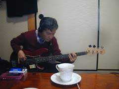 �����ȃv���C�ŔN���Ō�̉��t����߂��������H���...