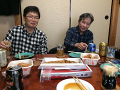 �H�ו��̒��B�͐H�ו������E�X���B�����Ĉ��ݕ��͈��ݕ������E��삪��z